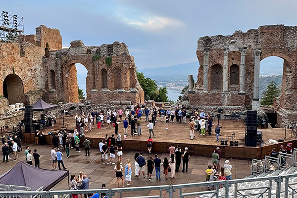  LUXURY SOUTH ITALIAN