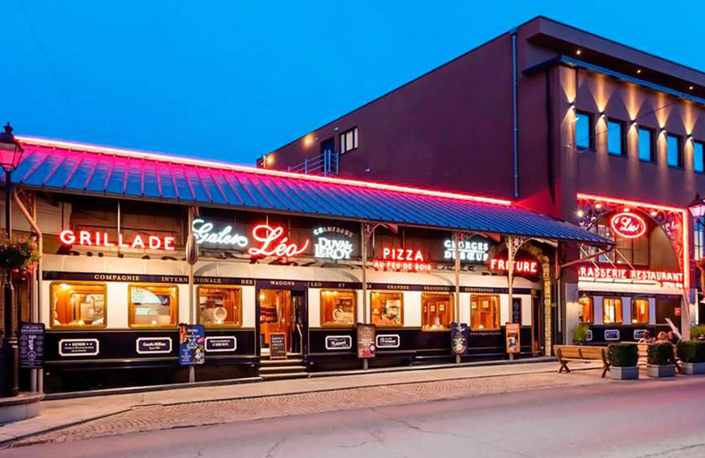 Restaurant street view