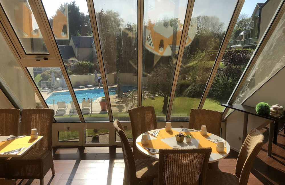 Breakfast room at the hotel